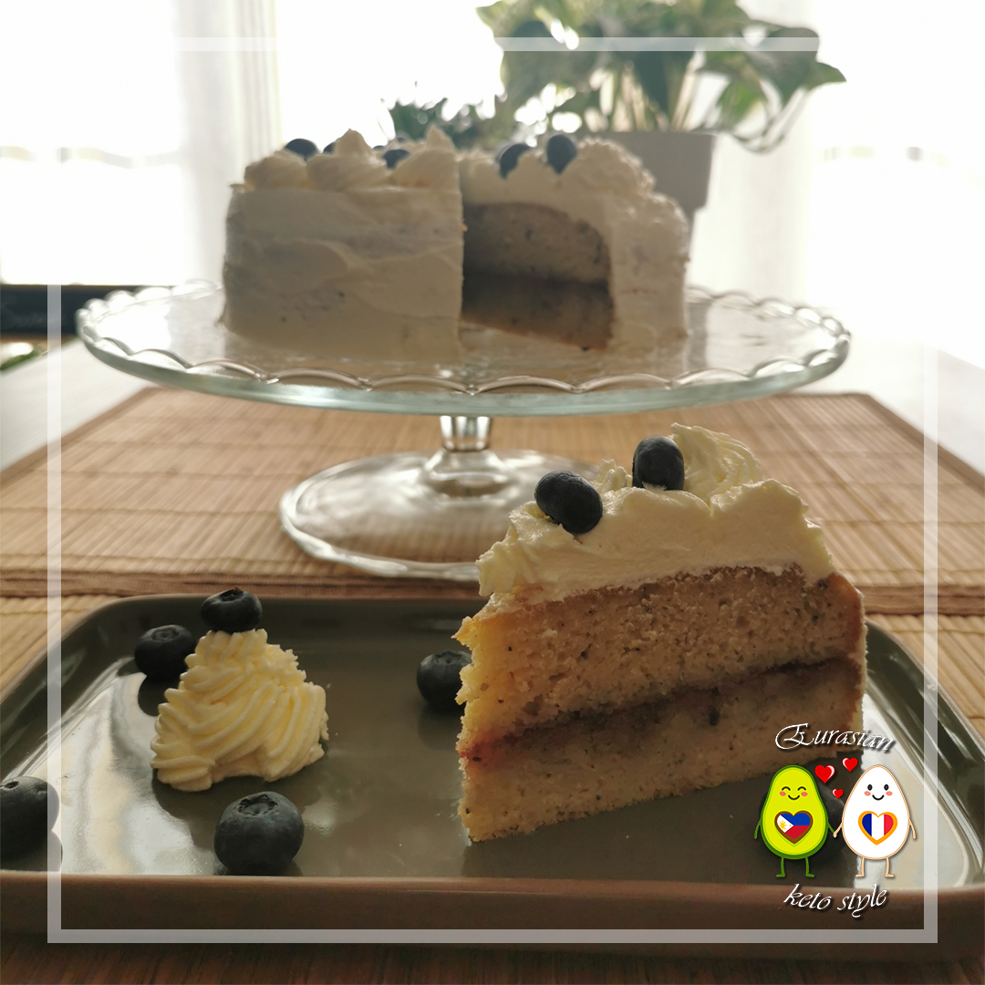 Gâteau génoise vanille, cerise et myrtilles | cétogene