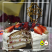 Gâteau d'anniversaire aux fruits rouges et glaçage cream cheese/mascarpone